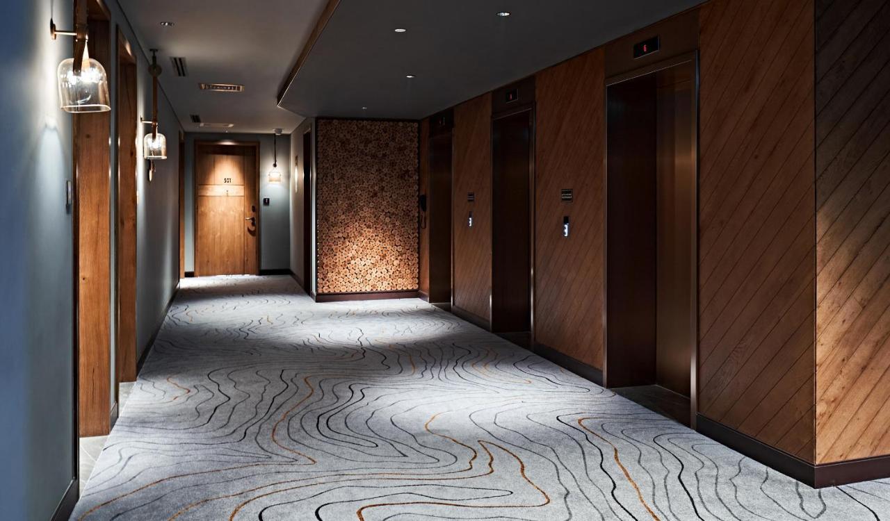 Revier Hotel Dubai Eksteriør billede